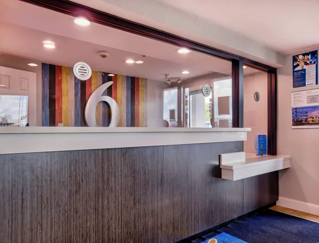 Motel 6 Jackson, MS hotel detail image 3