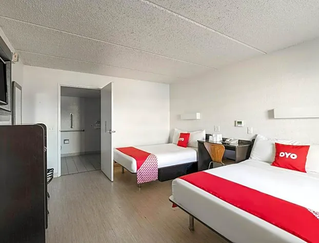 OYO Hotel Houston Katy Freeway hotel detail image 3
