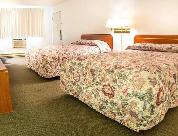 Ponderosa Motel hotel detail image 3