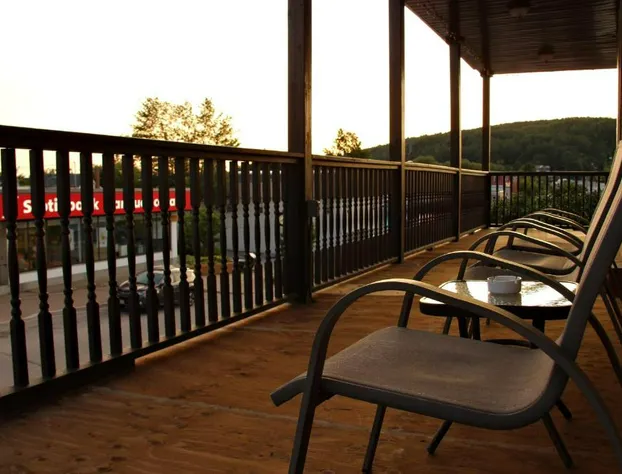 Le Voyageur Inn hotel detail image 4