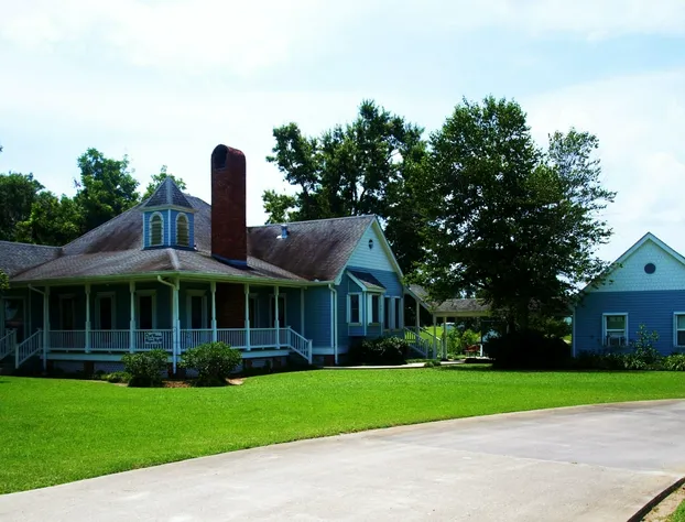 A Chateau on the Bayou Bed & Breakfast hotel detail image 2