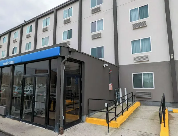 Motel 6 Framingham, MA - Boston West hotel detail image 2