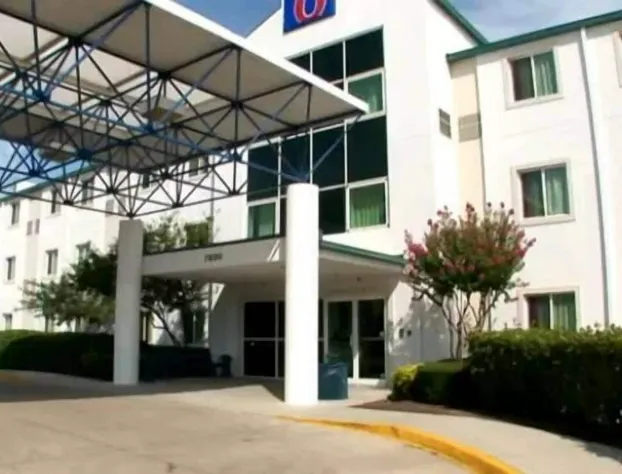 Motel 6 Irving, TX - DFW Airport North hotel detail image 4