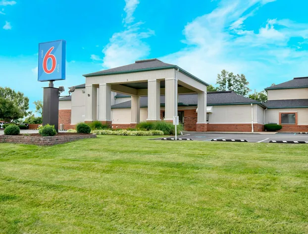 Motel 6 Georgetown, KY - Lexington North hotel detail image 1