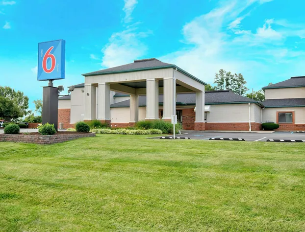 Motel 6 Georgetown, KY - Lexington North hotel detail image 1