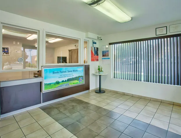 Motel 6 Richland, WA - Kennewick hotel detail image 4