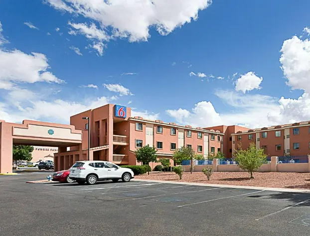 Motel 6 Page, AZ hotel detail image 2