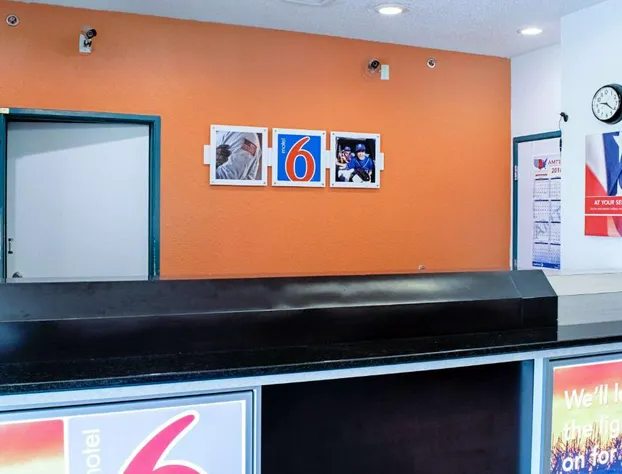 Motel 6 Seymour, IN - North hotel detail image 3