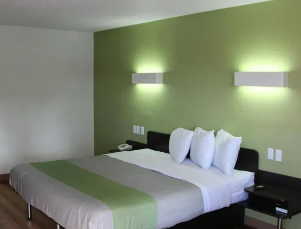 Days Inn by Wyndham Cincinnati I-71 hotel detail image 2