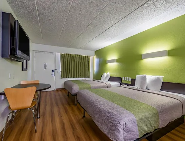 Days Inn by Wyndham Cincinnati I-71 hotel detail image 4