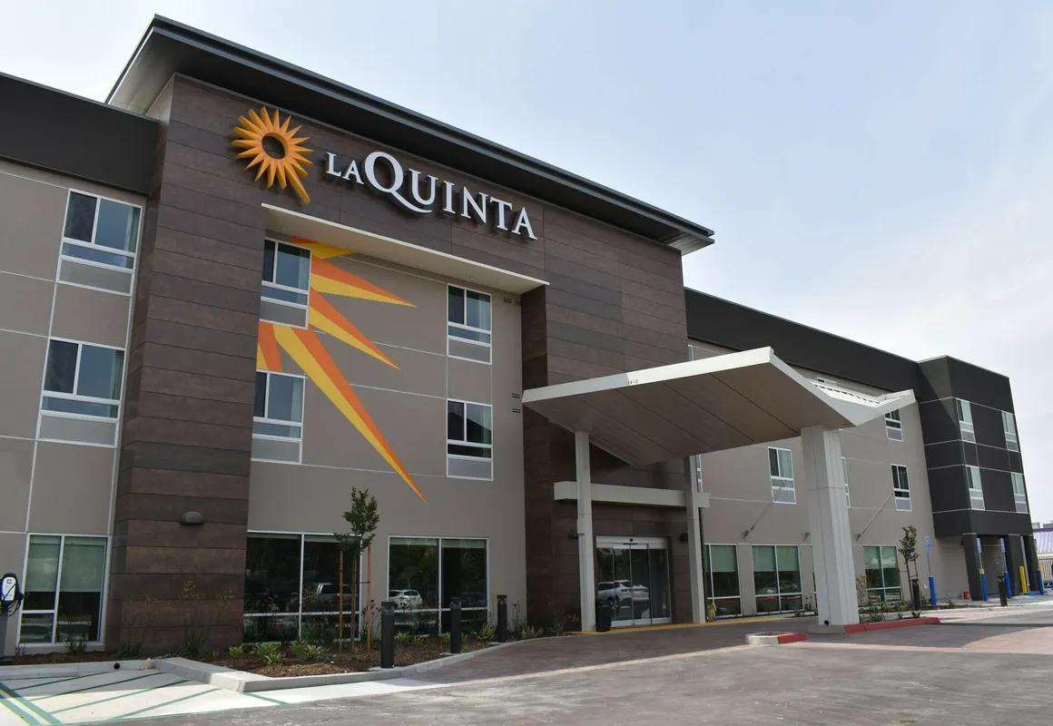 La Quinta Inn & Suites by Wyndham San Bernardino hotel hero