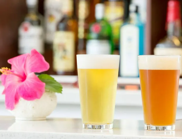 Courtyard by Marriott Waikiki Beach hotel detail image 4