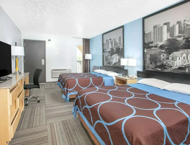 Super 8 by Wyndham City of Moore hotel detail image 2