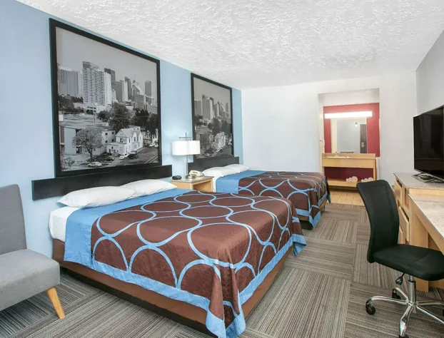 Super 8 by Wyndham City of Moore hotel detail image 4