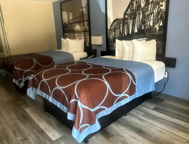 Super 8 by Wyndham Bossier City/Shreveport Area hotel detail image 3