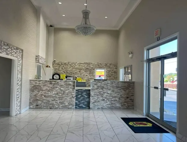 Super 8 by Wyndham Covington hotel detail image 3