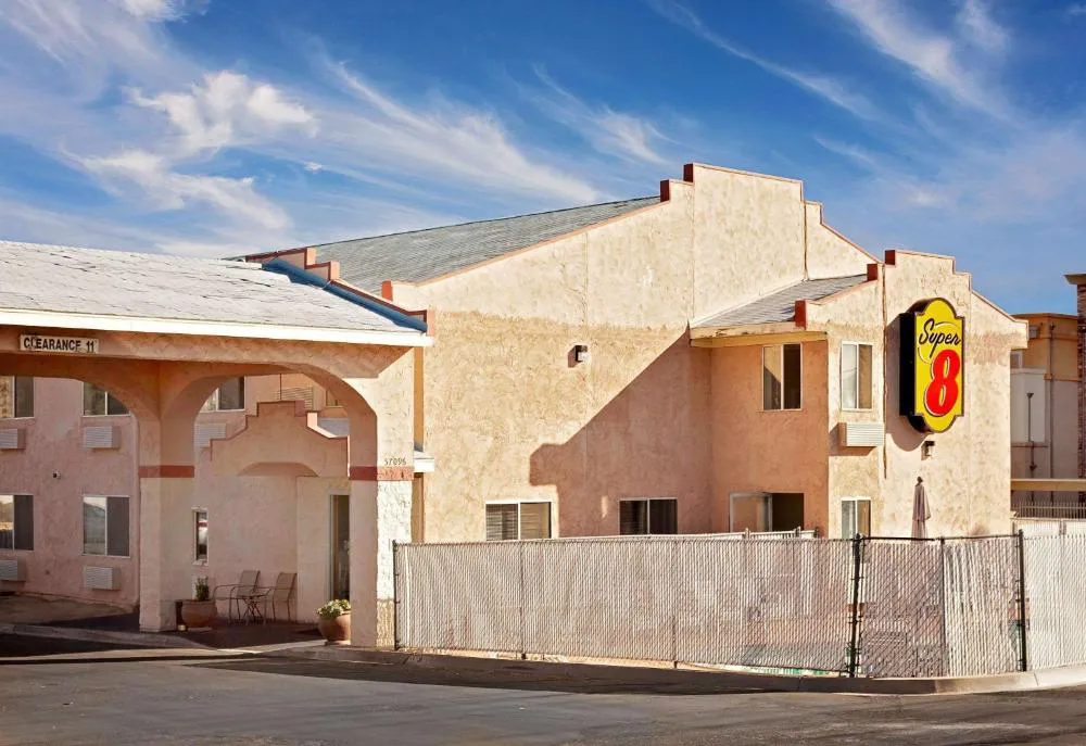 Super 8 by Wyndham Yucca Val/Joshua Tree Nat Pk Area hotel hero