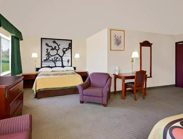 Super 8 by Wyndham Yucca Val/Joshua Tree Nat Pk Area hotel detail image 4