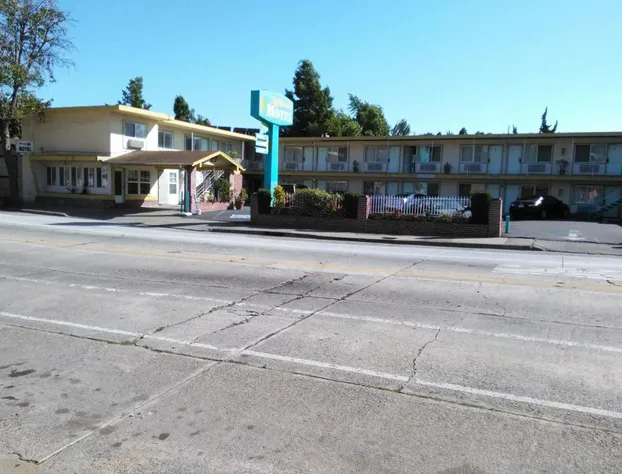 Highlander Motel hotel detail image 1