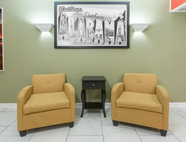 Super 8 by Wyndham Dothan hotel detail image 2