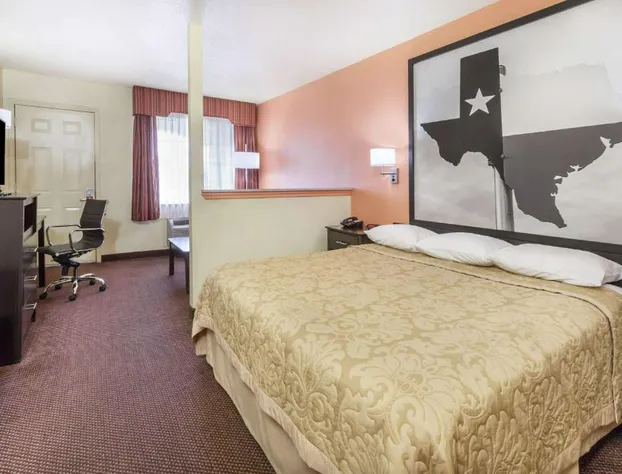 Premier Inn Palestine hotel detail image 3