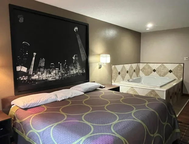 Super 8 by Wyndham Norcross/I-85 Atlanta hotel detail image 4