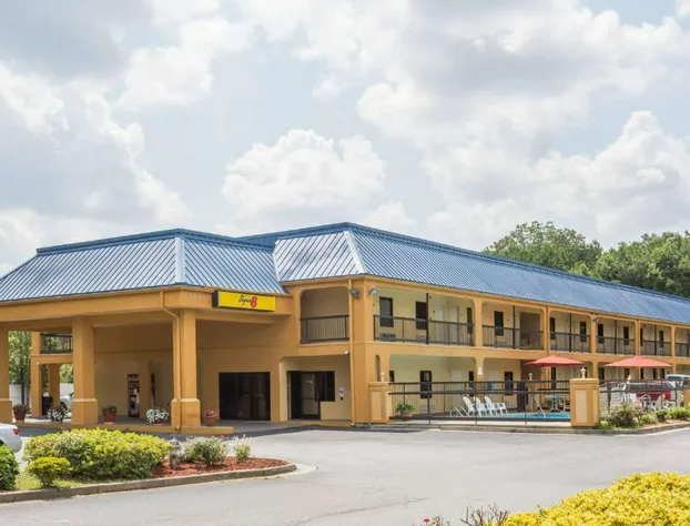 Super 8 by Wyndham Norcross/I-85 Atlanta hotel detail image 1