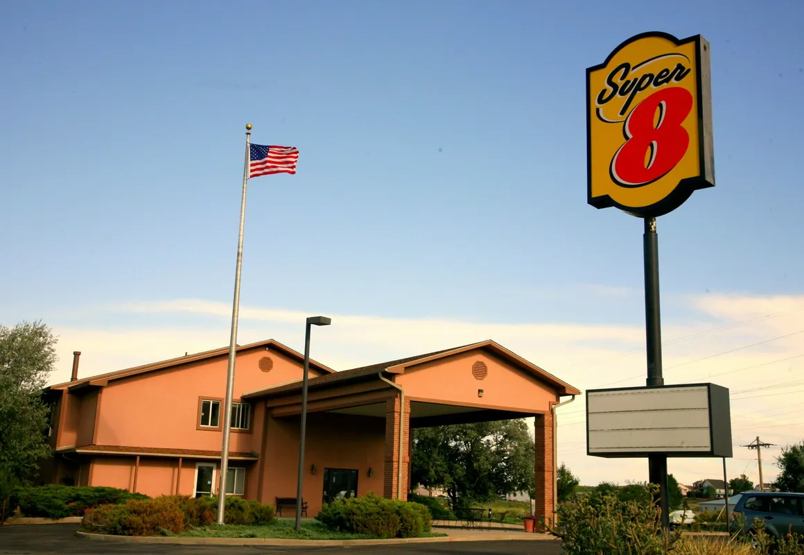 Super 8 by Wyndham Florence CO hotel hero