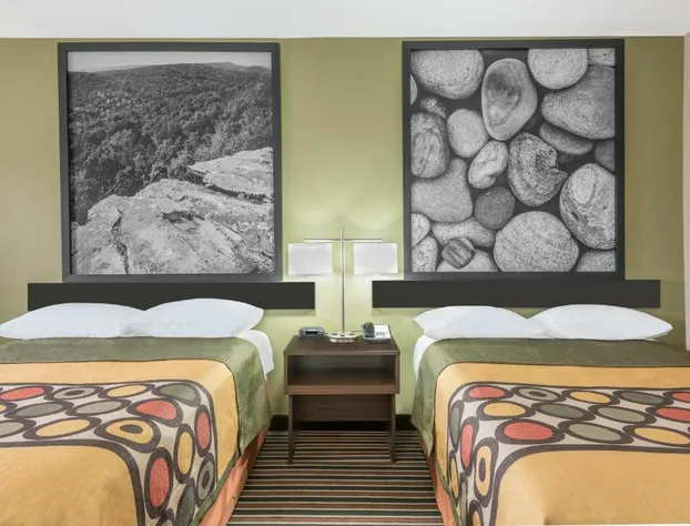 Super 8 by Wyndham Bryant Little Rock Area hotel detail image 4