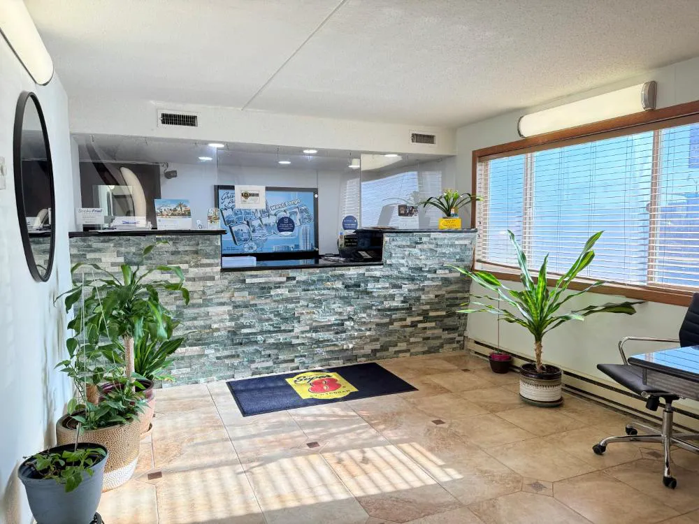 Super 8 by Wyndham West Fargo Main Ave ND hotel hero