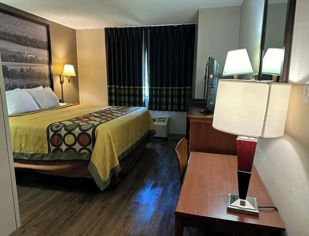 Super 8 by Wyndham Kutztown/Allentown Area hotel detail image 4