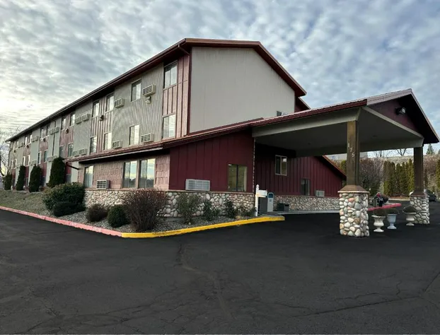 FairBridge Inn & Suites Moscow/Pullman hotel detail image 1