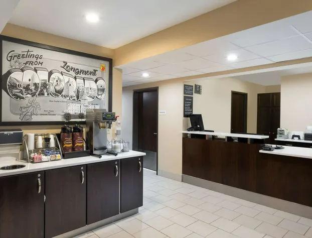 Super 8 by Wyndham Longmont/Twin Peaks hotel detail image 2