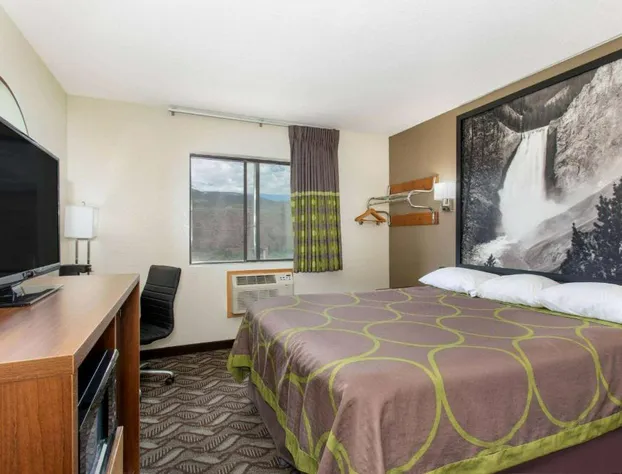 Super 8 by Wyndham Dubois hotel detail image 4