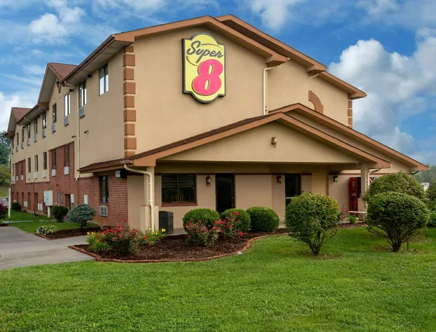 Super 8 by Wyndham Abingdon VA hotel detail image 4