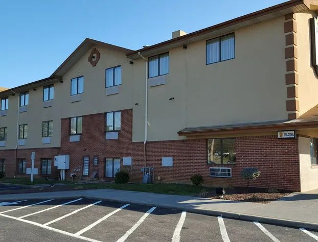 Super 8 by Wyndham Abingdon VA hotel detail image 1