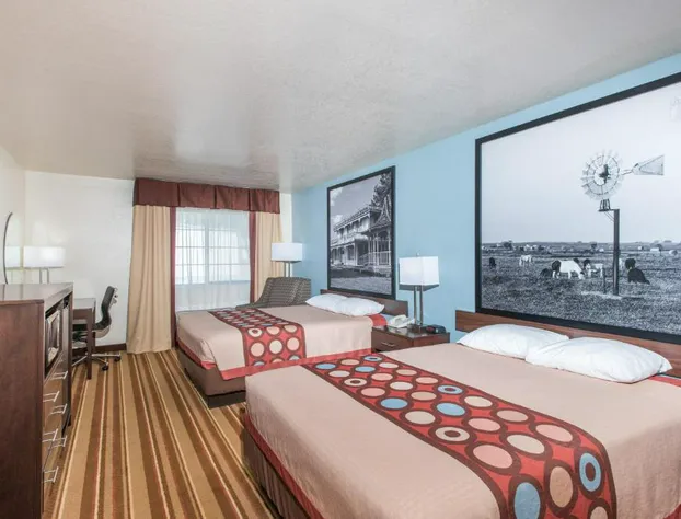 Super 8 by Wyndham Claremore OK hotel detail image 4