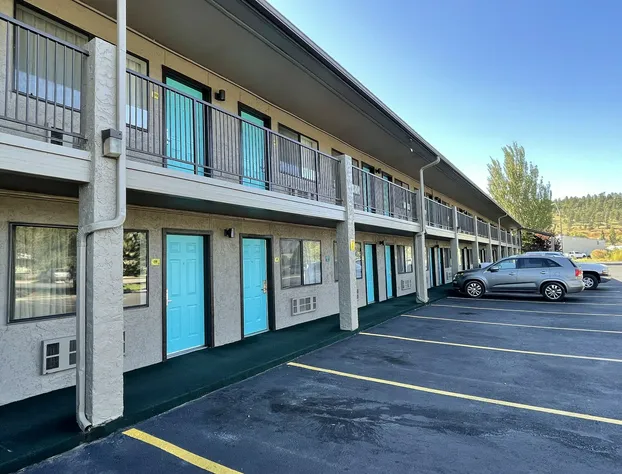 Super 8 Flagstaff I-40 Ex 198 Lucky Lane hotel detail image 3