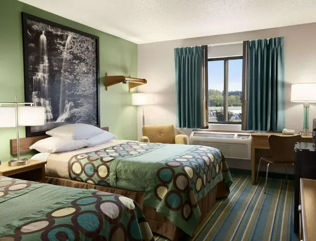 Super 8 by Wyndham Batesville hotel detail image 4