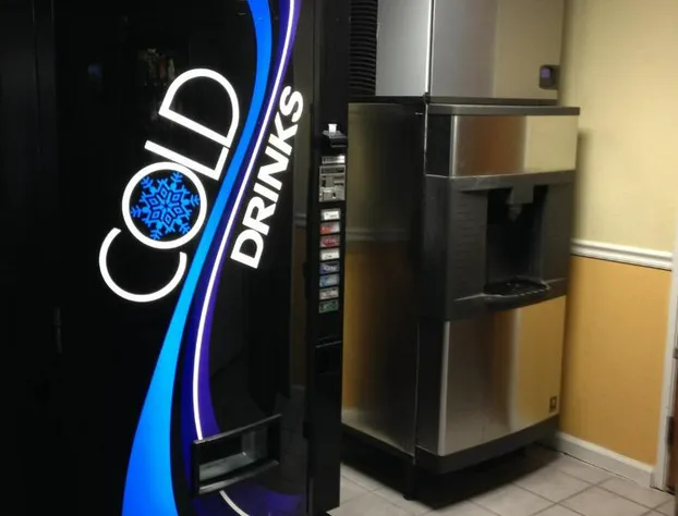 Super 8 by Wyndham Vacaville hotel detail image 2