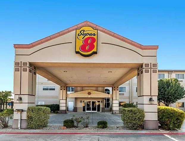 Super 8 by Wyndham Weatherford hotel detail image 2