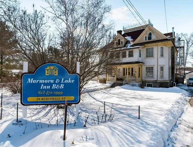 Marmora and Lake Inn hotel detail image 1