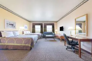 Super 8 by Wyndham Fort Worth Stockyards hotel detail image 1