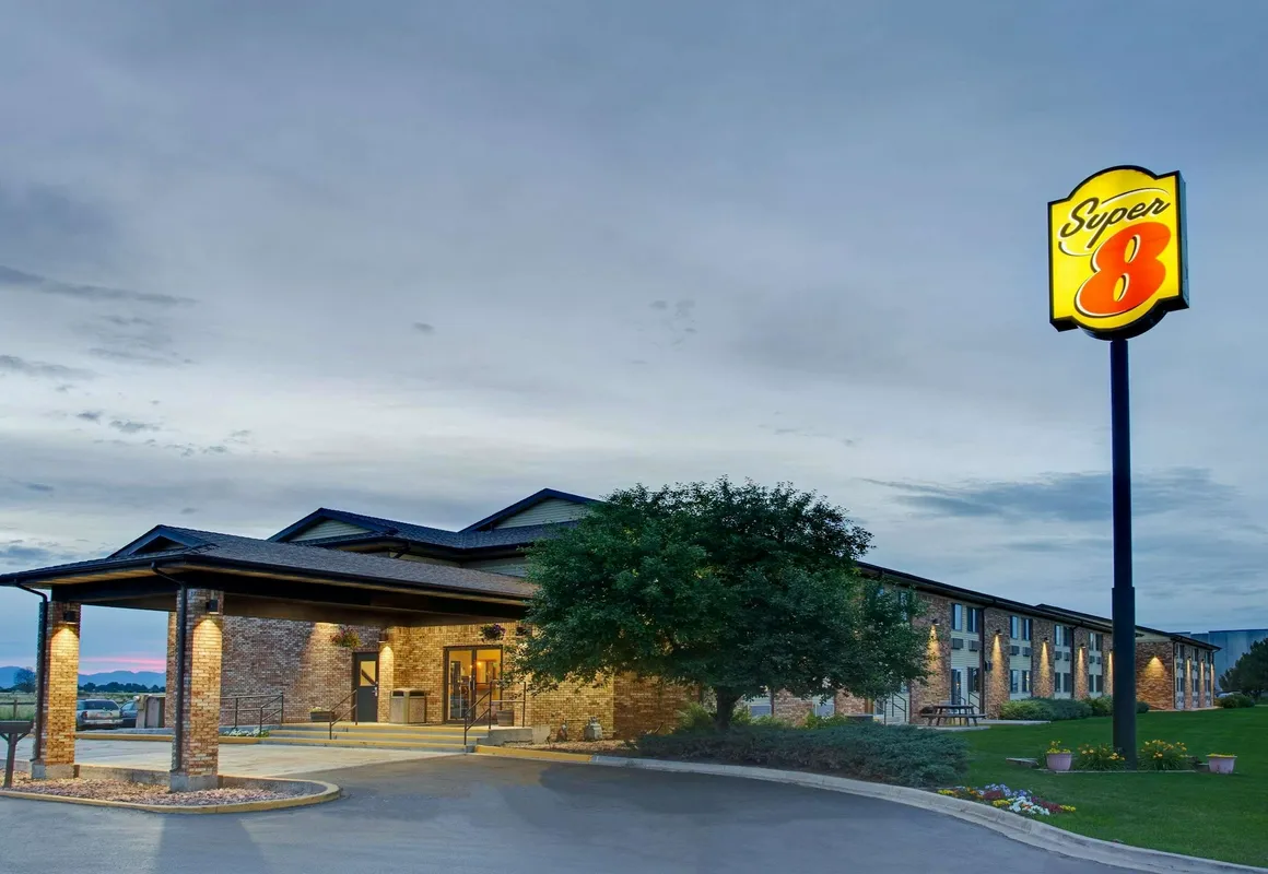 Super 8 by Wyndham Fort Collins hotel hero