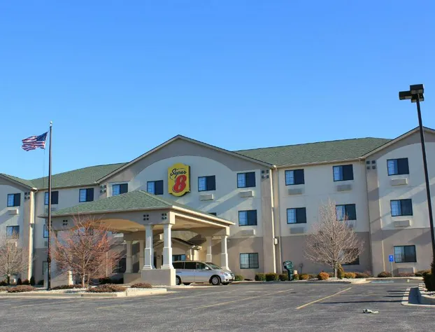 Super 8 by Wyndham South Bend hotel detail image 2