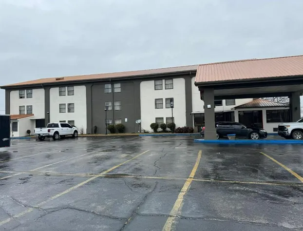 Super 8 by Wyndham Blytheville hotel detail image 2