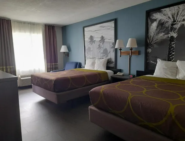 Super 8 by Wyndham Dania/Fort Lauderdale Arpt hotel detail image 4