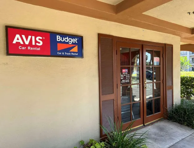 MainStay Suites John Wayne Airport by Choice Hotels hotel detail image 3