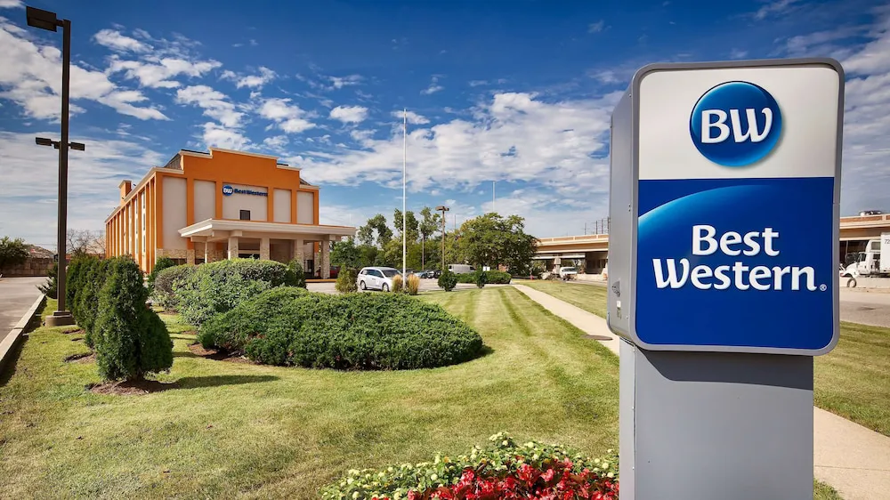 Best Western O'Hare/Elk Grove Hotel hotel hero