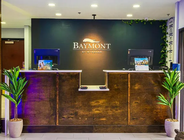 Baymont by Wyndham Port Wentworth hotel detail image 1